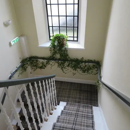 Duthus Lodge Guest House-2