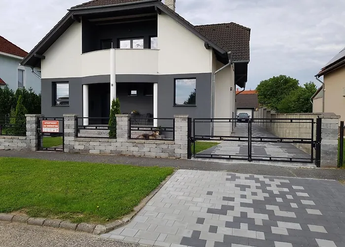 Honfoglalas Apartment