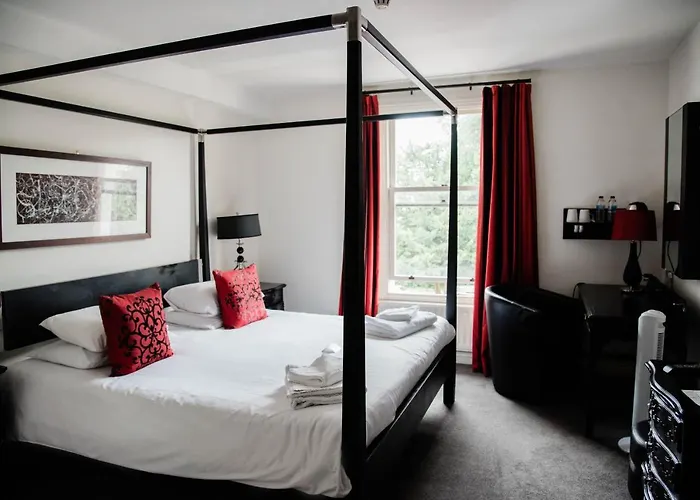 Episode Hotel