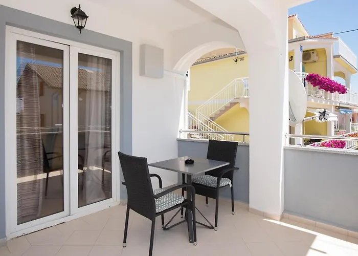 Apartments Lovric