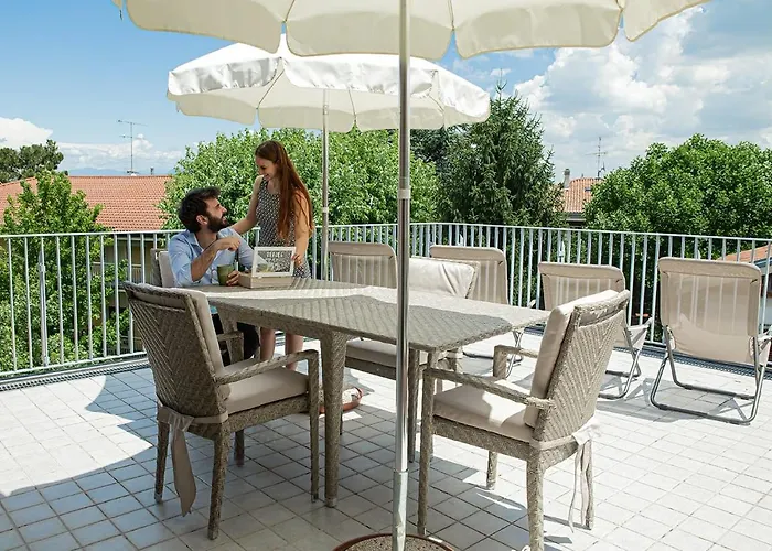 Sirmione Rosselli Apartments