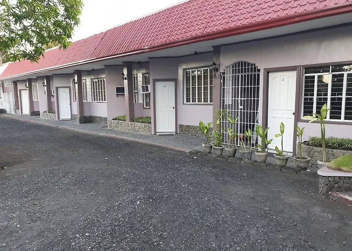 Mayon View Garden Apartelle