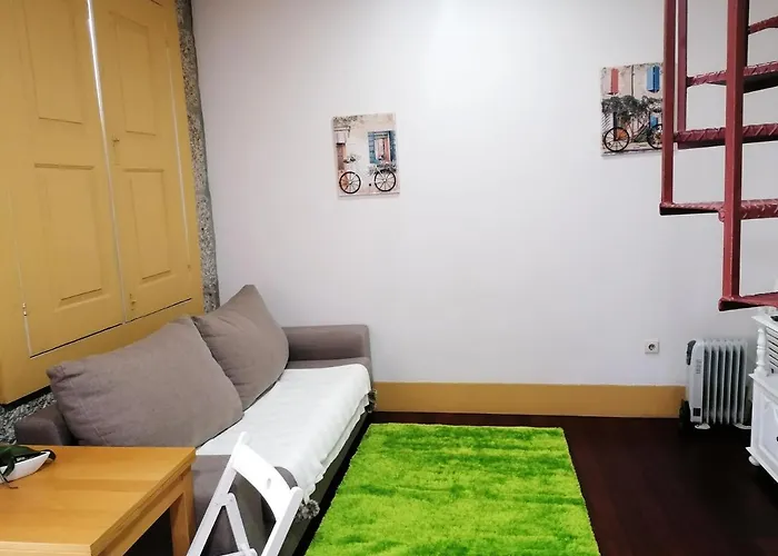 4-As Center Apartments
