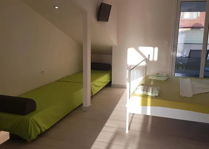 Anthia House