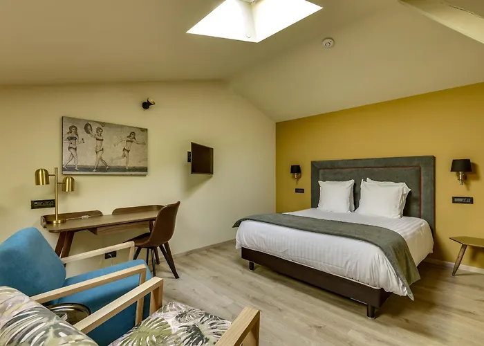 Villa Erizio Aparthotel - A Bucolic And Urban Break