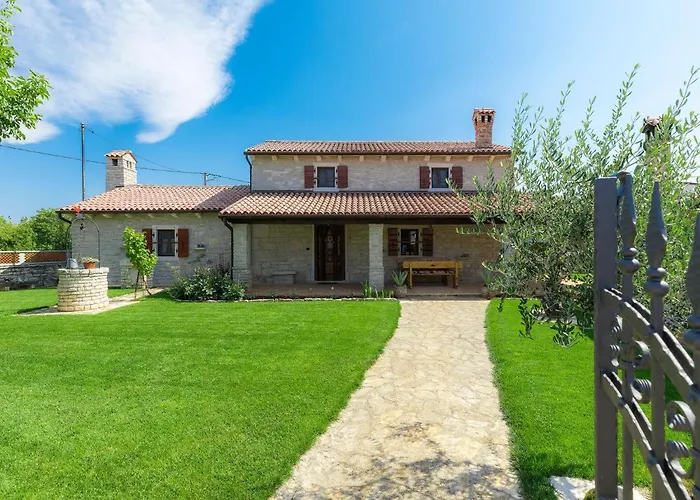 Holiday Home Bozac By Interhome