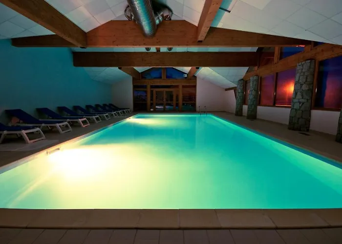 Travelski Home Select - Chalets Le Grand Panorama II