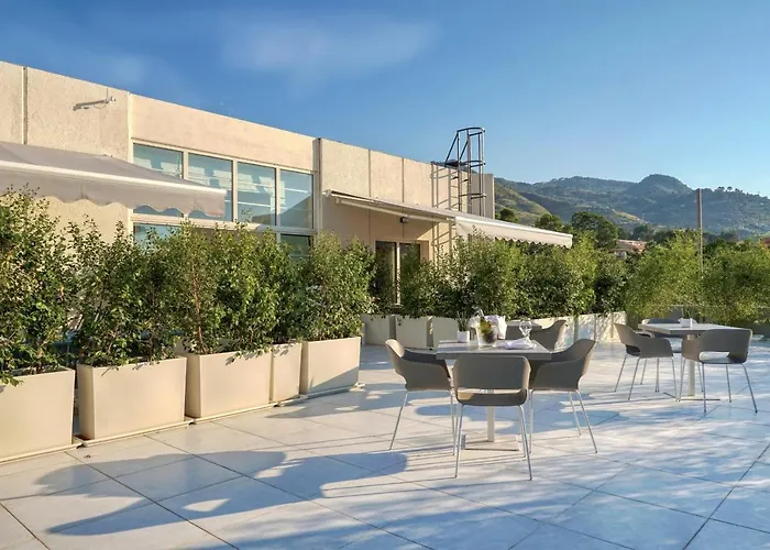 Horizon Suites