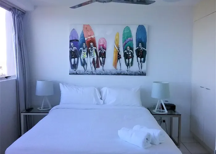 Mooloolaba Beachfront Apartment In Sandcastles