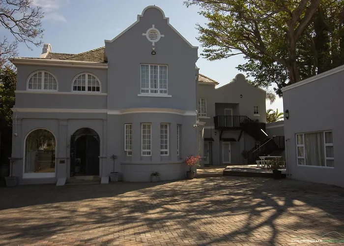 Dawson Manor Guest House