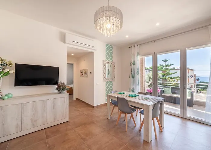 Prima Dell'Elba Family Apartments