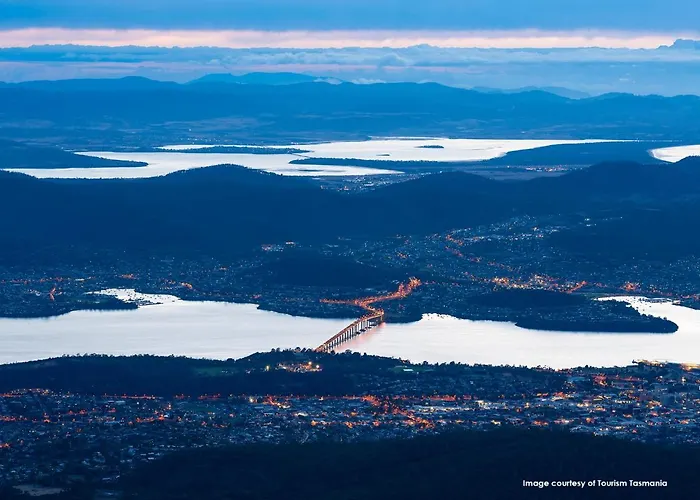 Somerset On The Pier Hobart