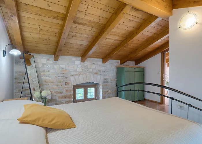Holiday Home The Mulberry Stonehouse By Interhome