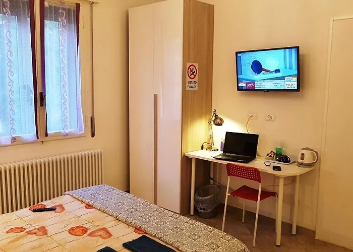 Bed And Breakfast Corticella 24