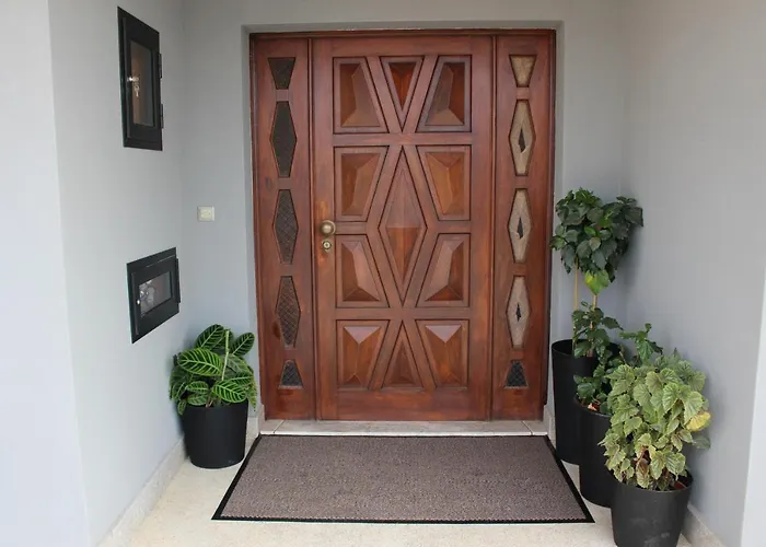 Graciosa Guest House