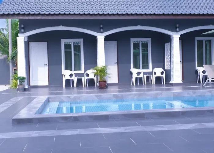 Cenang Rooms With Pool By Virgo Star Resort