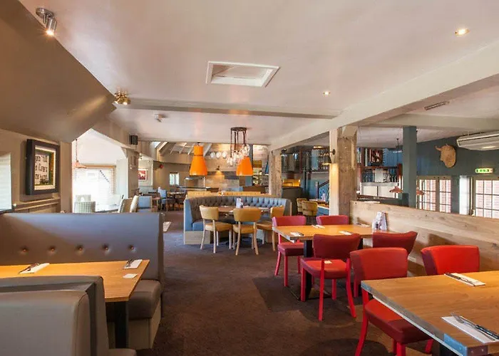 Premier Inn Tamworth Central
