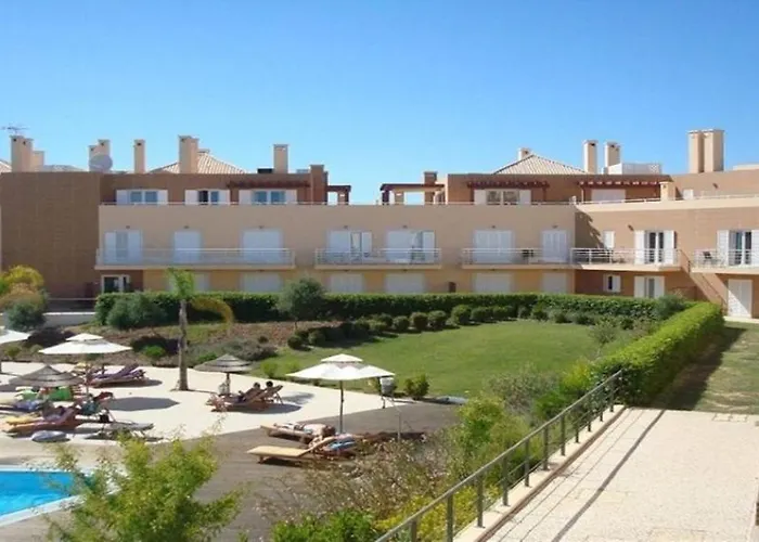 T2 Cabanas Gardens Piscina E Praia