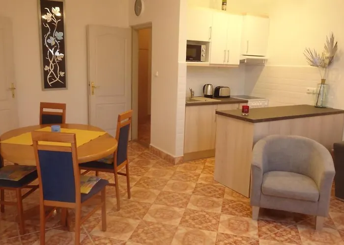 Gere Modern Apartment