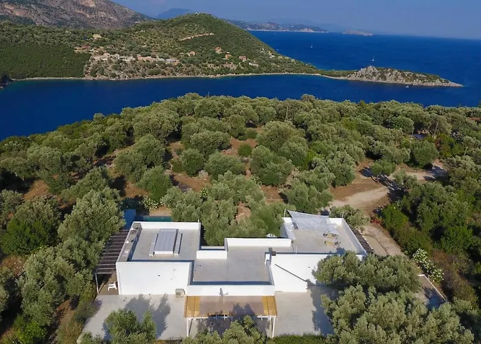 Villa Mavrades