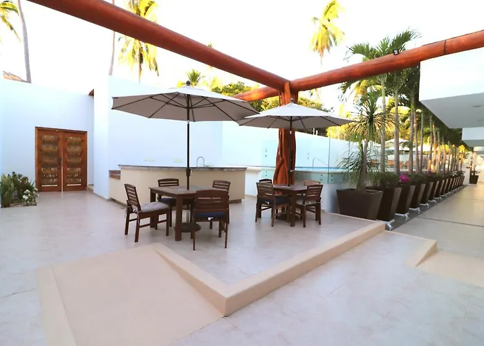 Lydmar Boutique Hotel