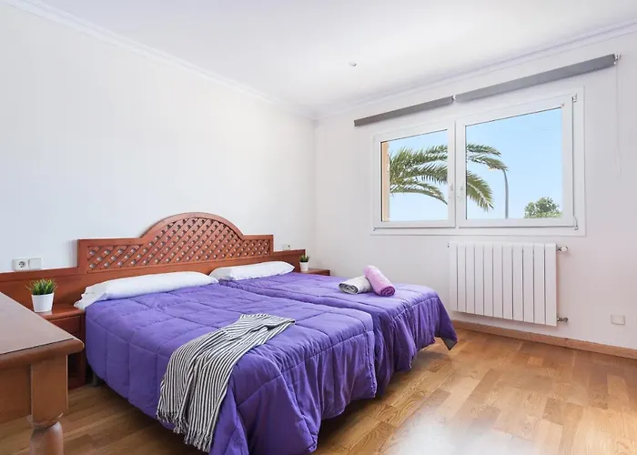 Villa Alzina Para Sus Vacaciones De Verano En Cala Millor, Mallorca