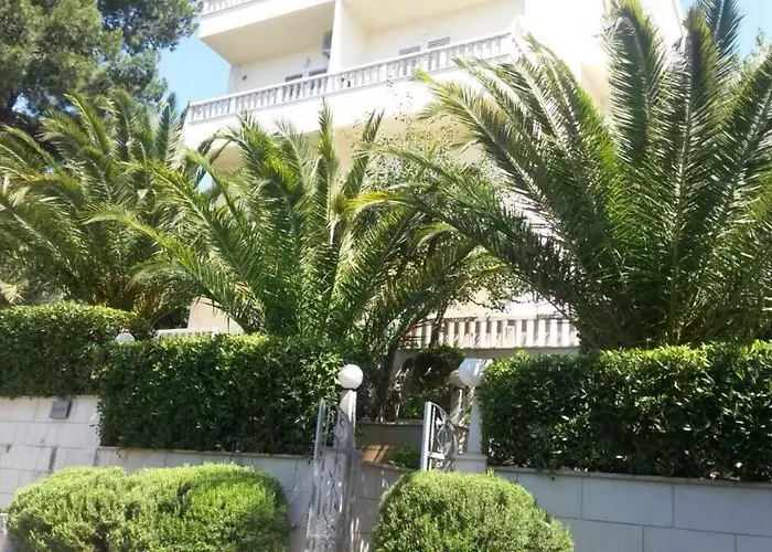 Villa Rosso