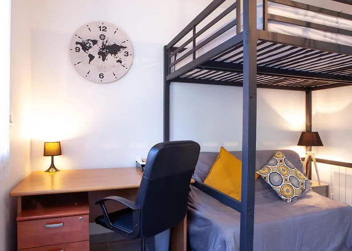 La Residence Salamandre: Beachside Studios for Couples & Families in Saint-Marc-Sur-Mer