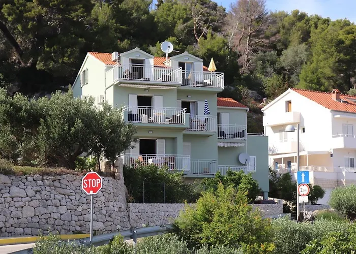Apartments Frane
