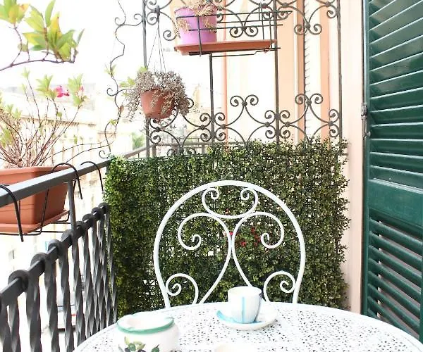 Camelia Apartment