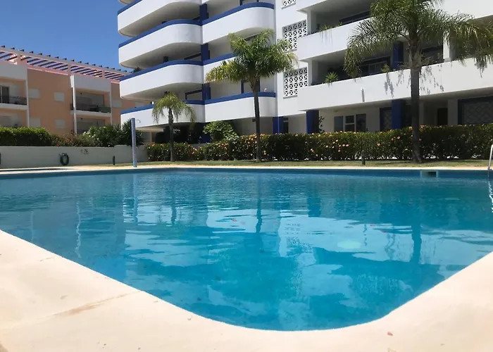 Cozy Flat Vilamoura Marina With Pool & Balcony By Timeless Vacations