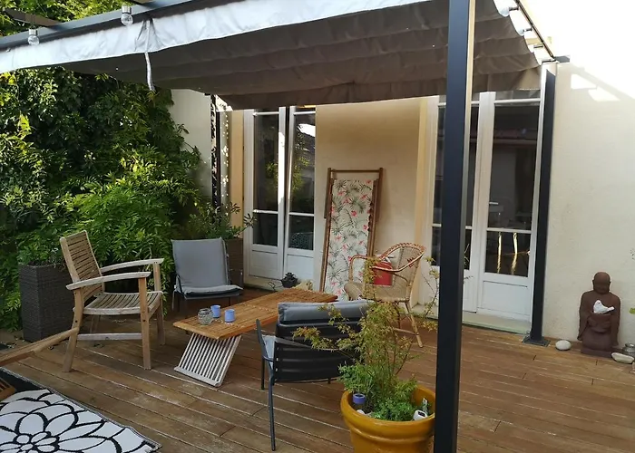 Chambre en ville dans un esprit campagne