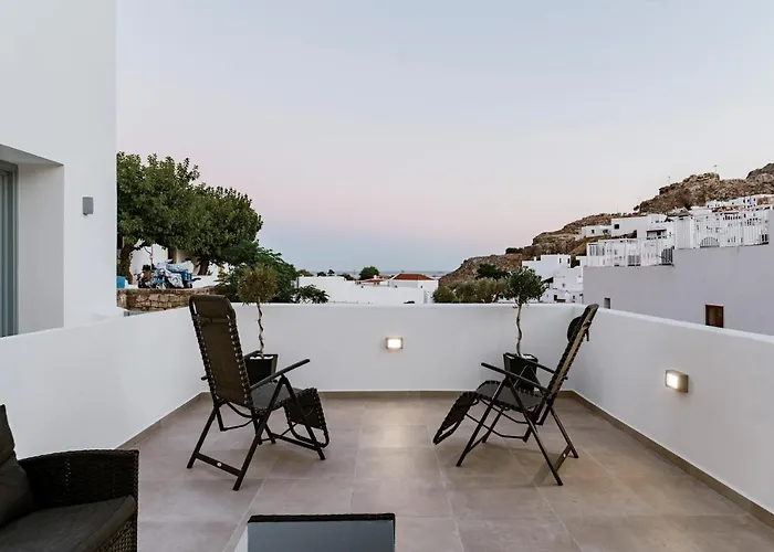 Lindos Calmare Suites