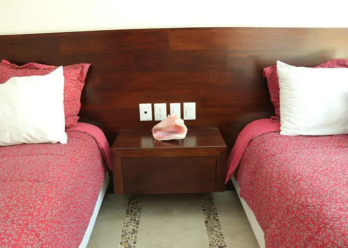 Lydmar Boutique Hotel