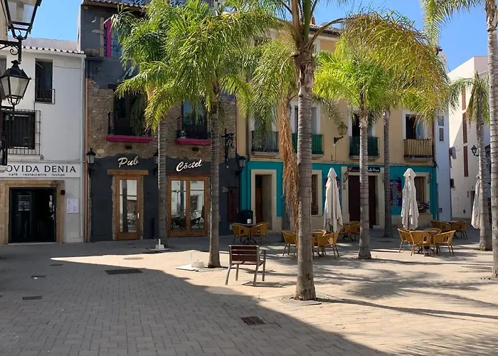 La Sirena - Both City And Beach Of Denia