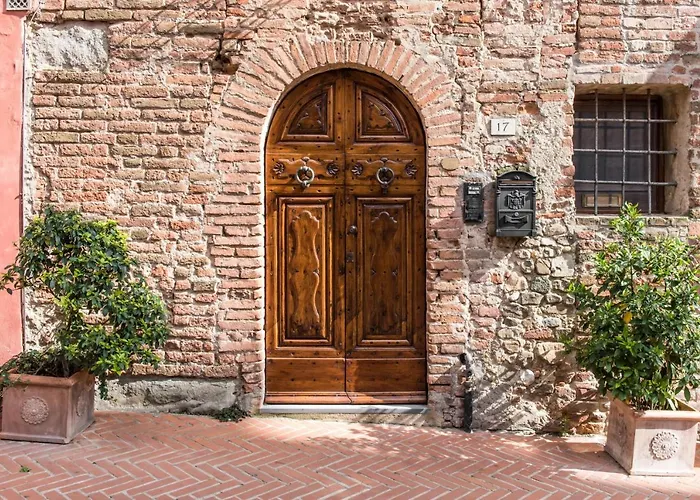 La Casa Torre Di Marcello