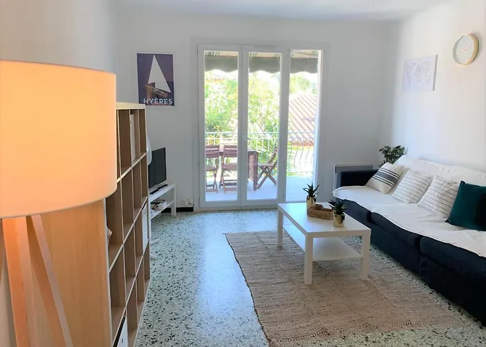 Beaux Appartements Climatises - 3 Pieces - Espaces Exterieurs - Parking - Proche Plage