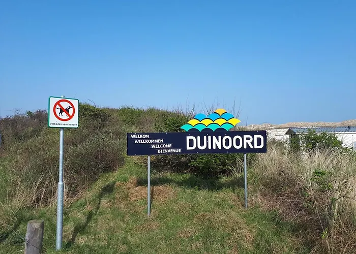 Ameland-Nes-Duinoord: Stacaravan