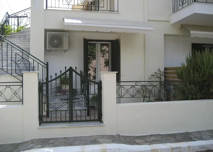 Nostalgia Apartment A In Sami 50 Metres From The Sea