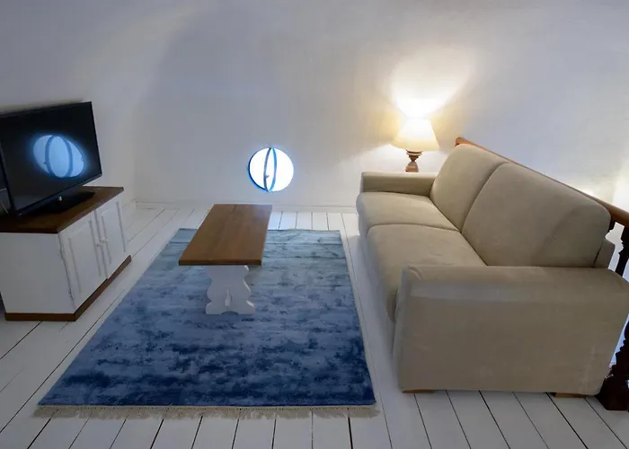 Un Angolo Di Mare...Nel Centro Di Ischia!