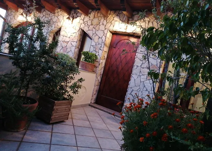 Vela Club House