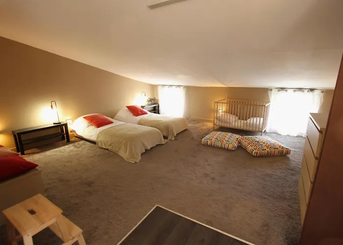 Maison Avec Piscine Et Jardin- 4 Chambres 8 Pers