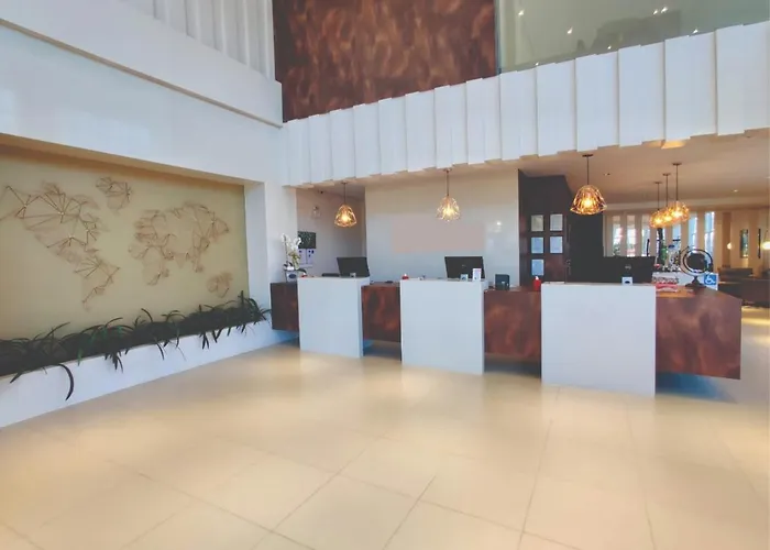 Mogano Express Hotel - Eletroposto