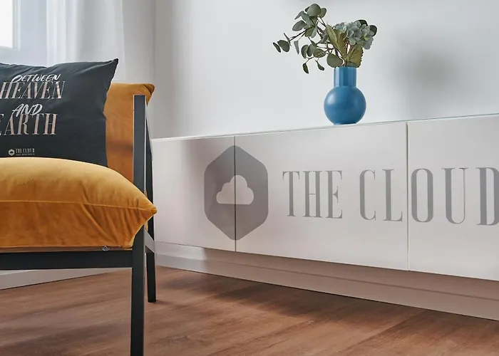 The Cloud Suite Apartments