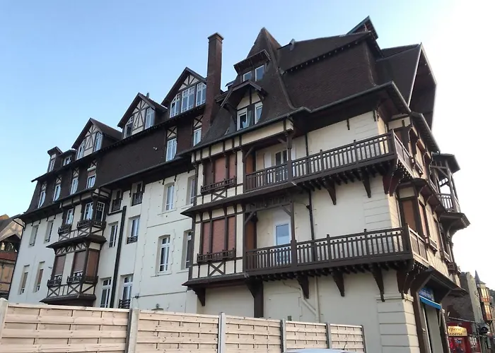 La Residence - Vue Falaise D'Aval