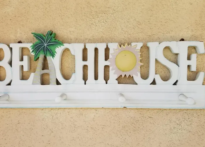 25 Steps To The Beach