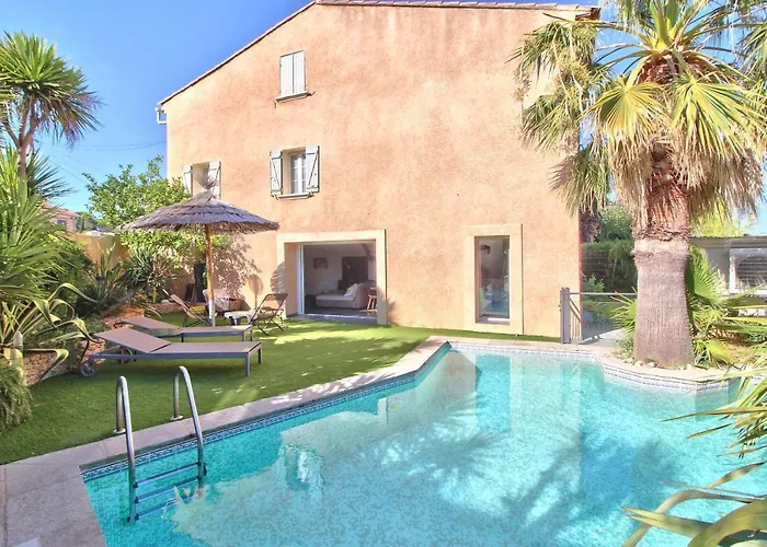 Maison Avec Piscine Et Jardin- 4 Chambres 8 Pers