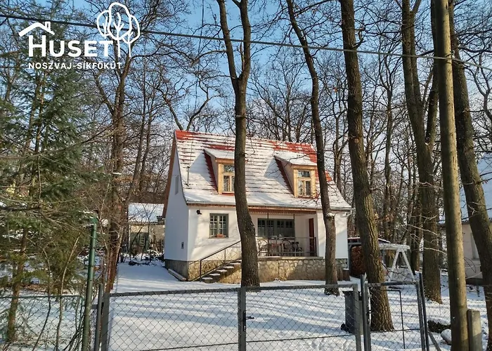 Noszvaj Huset