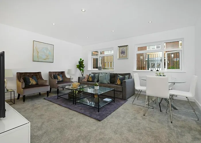 St Martins 2 Bedroom Apartments In Ruislip By 360 Stays