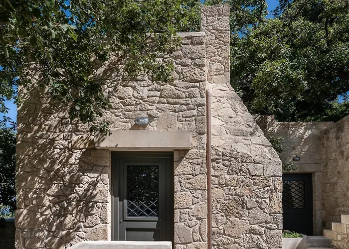 Velanis Ηouse, Style Into Nature - Secluded